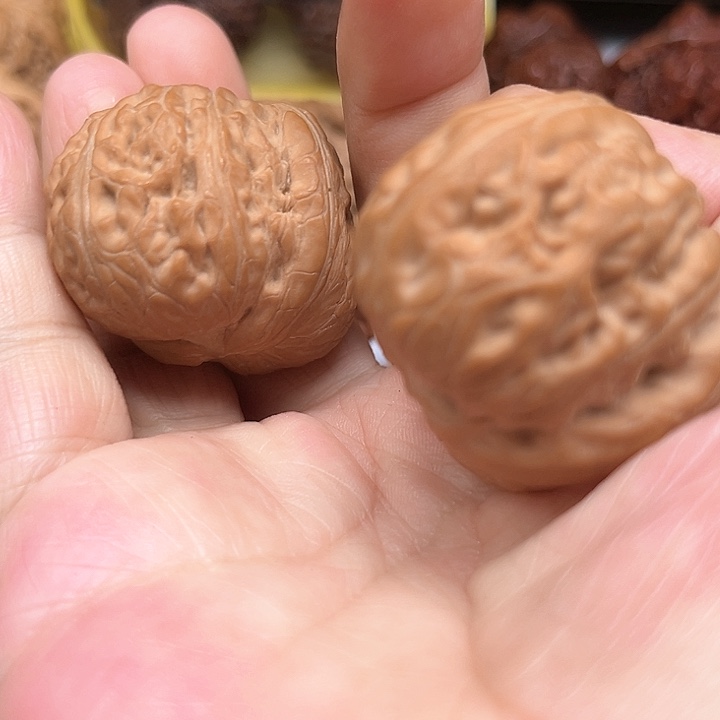 文玩核桃吊坠小***.我想要