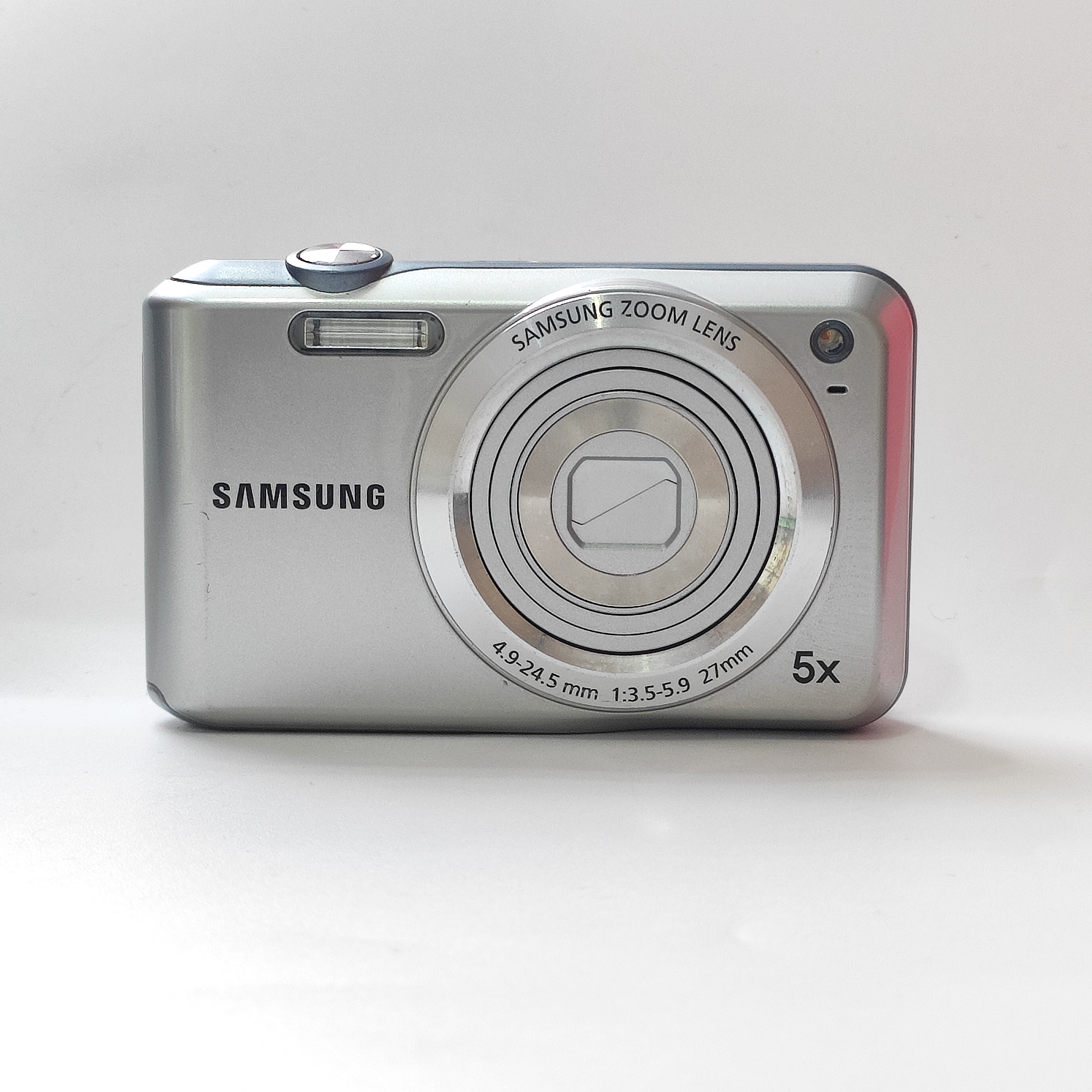 95新 Samsung/三星 es65银1020万像素五倍变焦数码相机