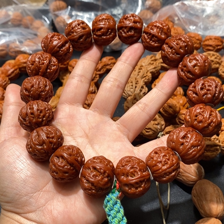 侠***客核桃京八棱核桃手持