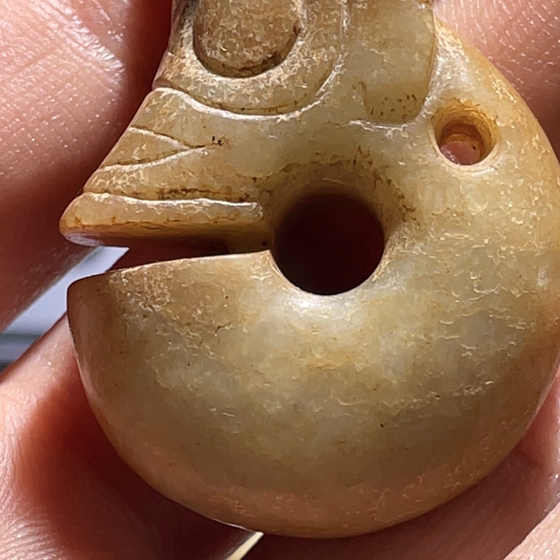 已***置和田玉（糖玉）未镶嵌颈饰