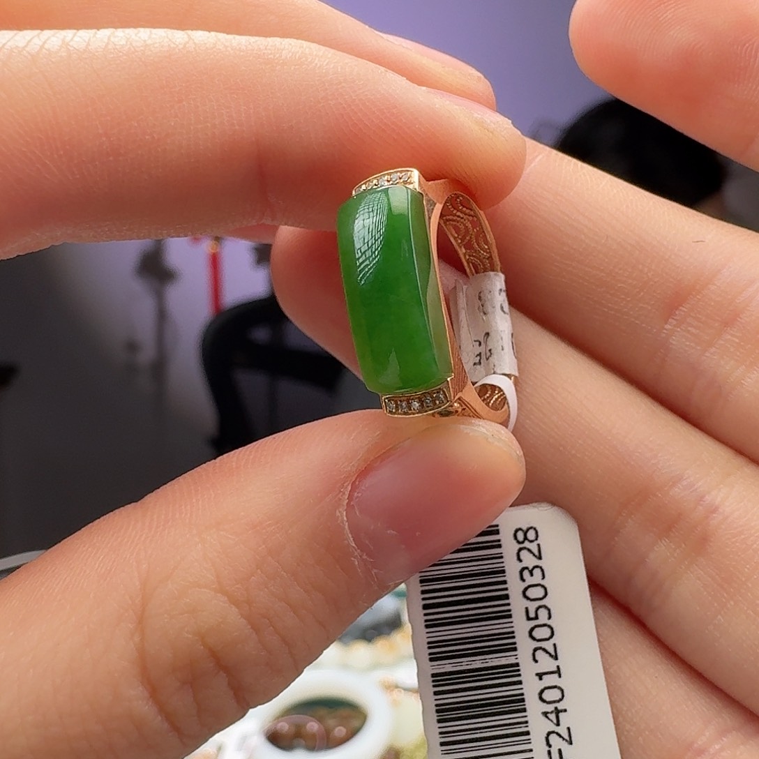 和田玉拍一发一18K金镶嵌