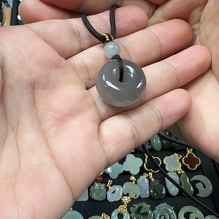 和田玉吊坠(不含链)未镶嵌