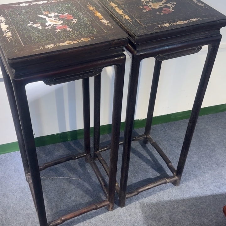 贡木彦花架的的的的