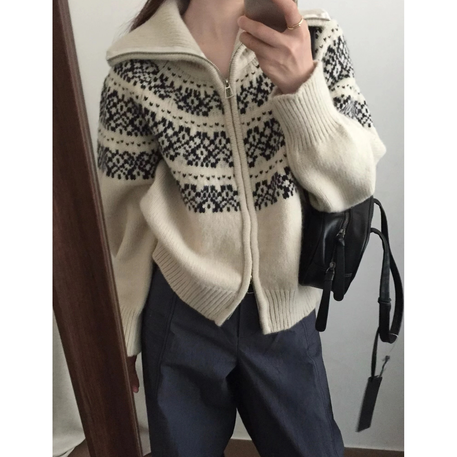 时尚慵懒风针织开衫女2025冬季新款韩版小个子复古宽松毛衣2511