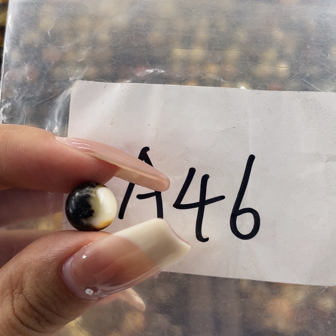 琥珀未镶嵌裸石9.9福利
