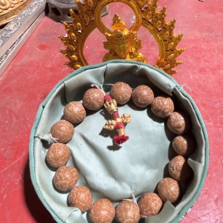 滴血莲花菩提手串