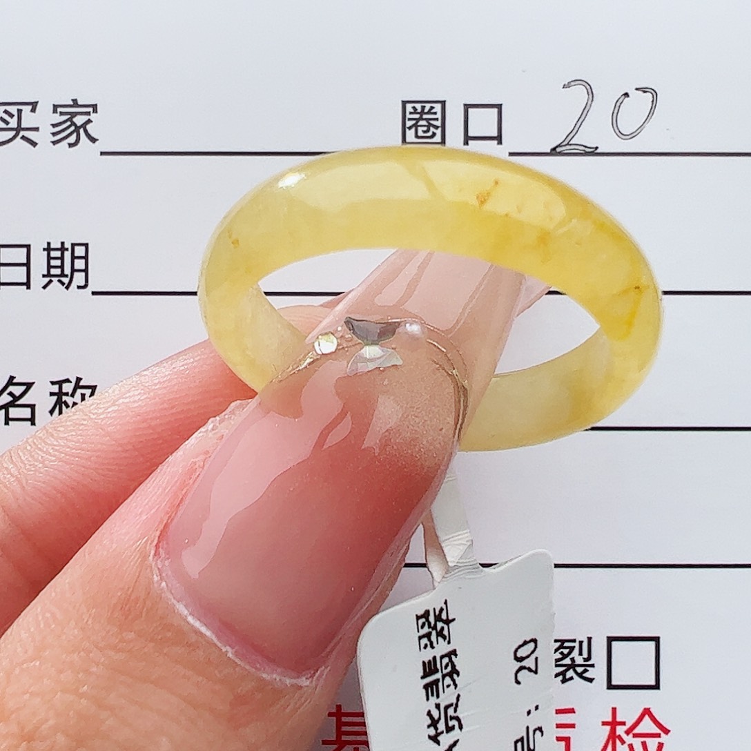 未镶嵌戒指翡翠翡翠