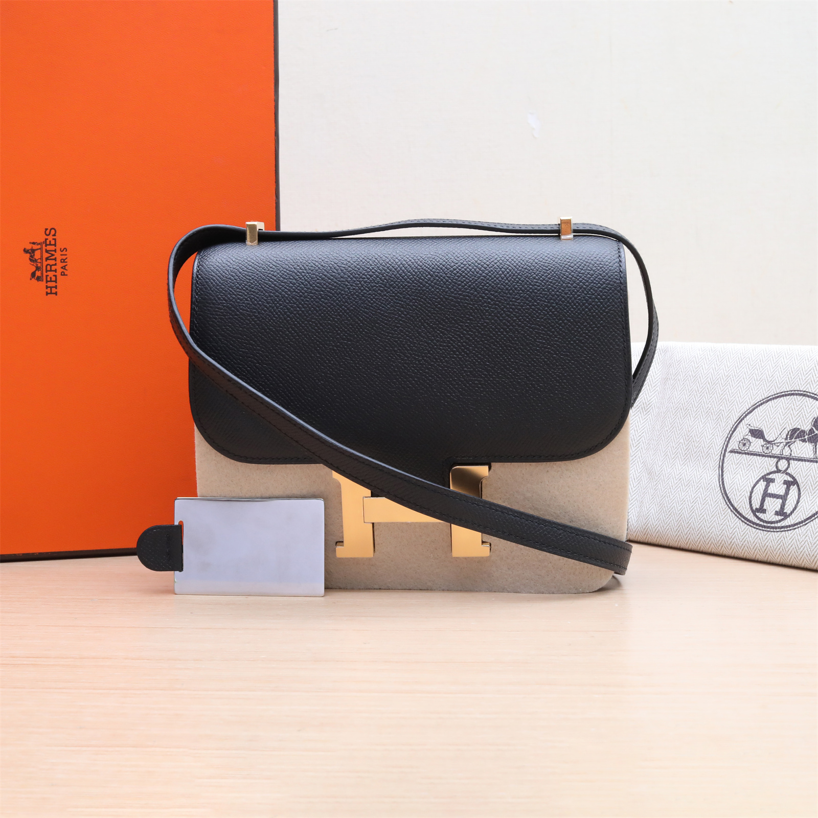 99新 Hermes/爱马仕 活动【小花Han】康康 19 黑色 Ep皮 B刻 金扣