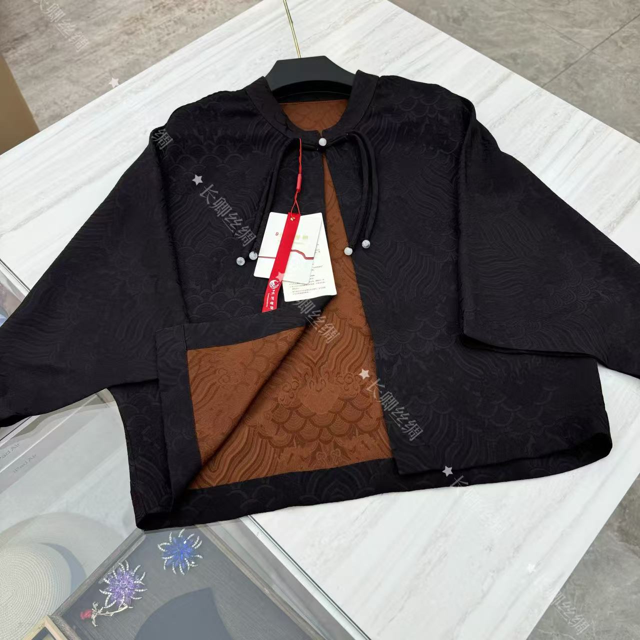 【长卿】新中式国风盘扣提花上衣FY5010804