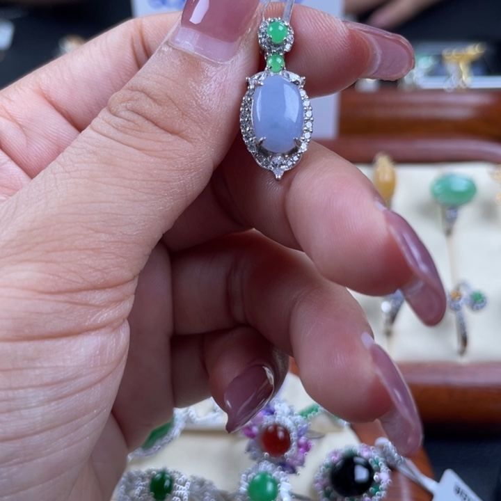 翡翠银S925镶嵌颈饰吊坠