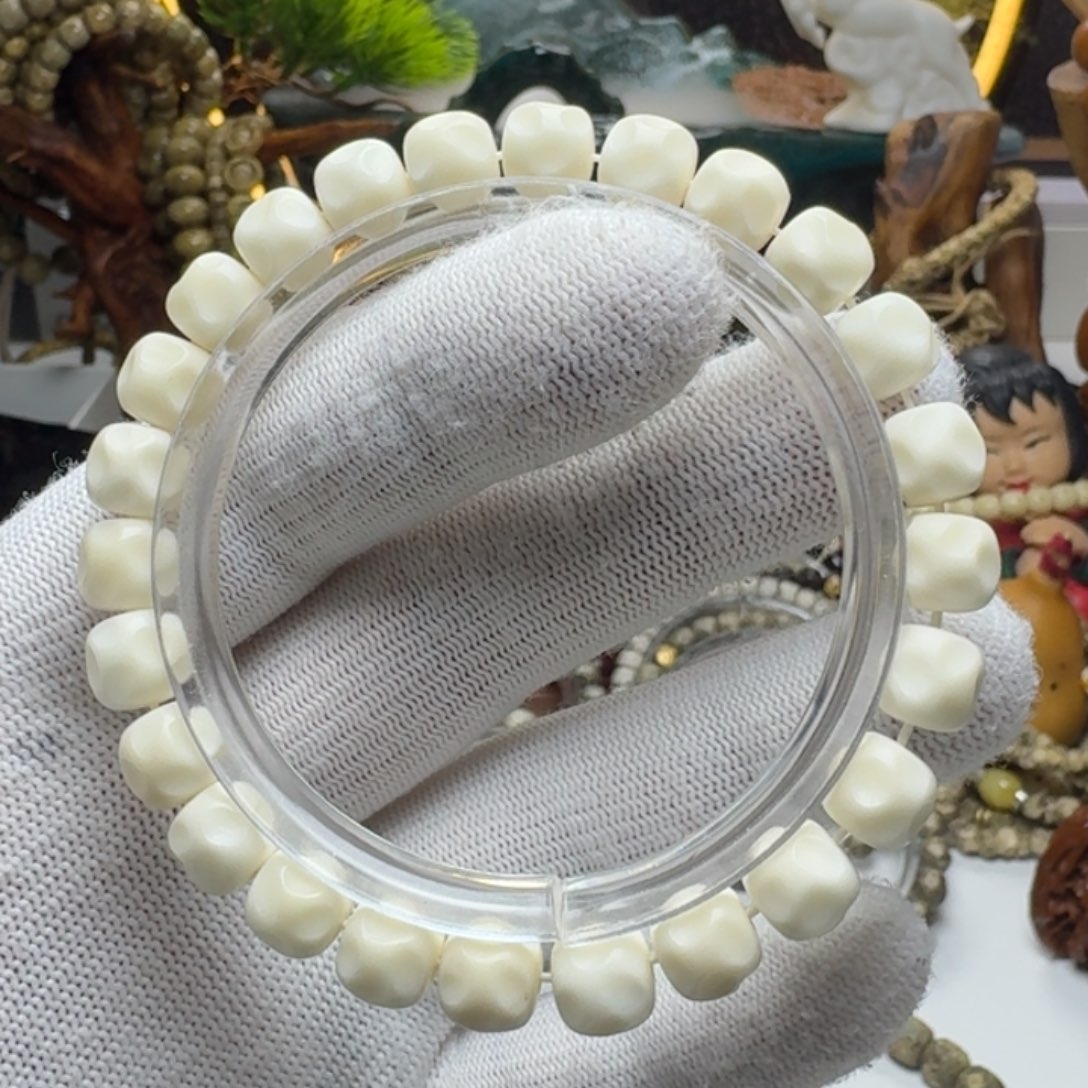 星月菩提手串4号车尺寸9.8白玉菩提无相单圈