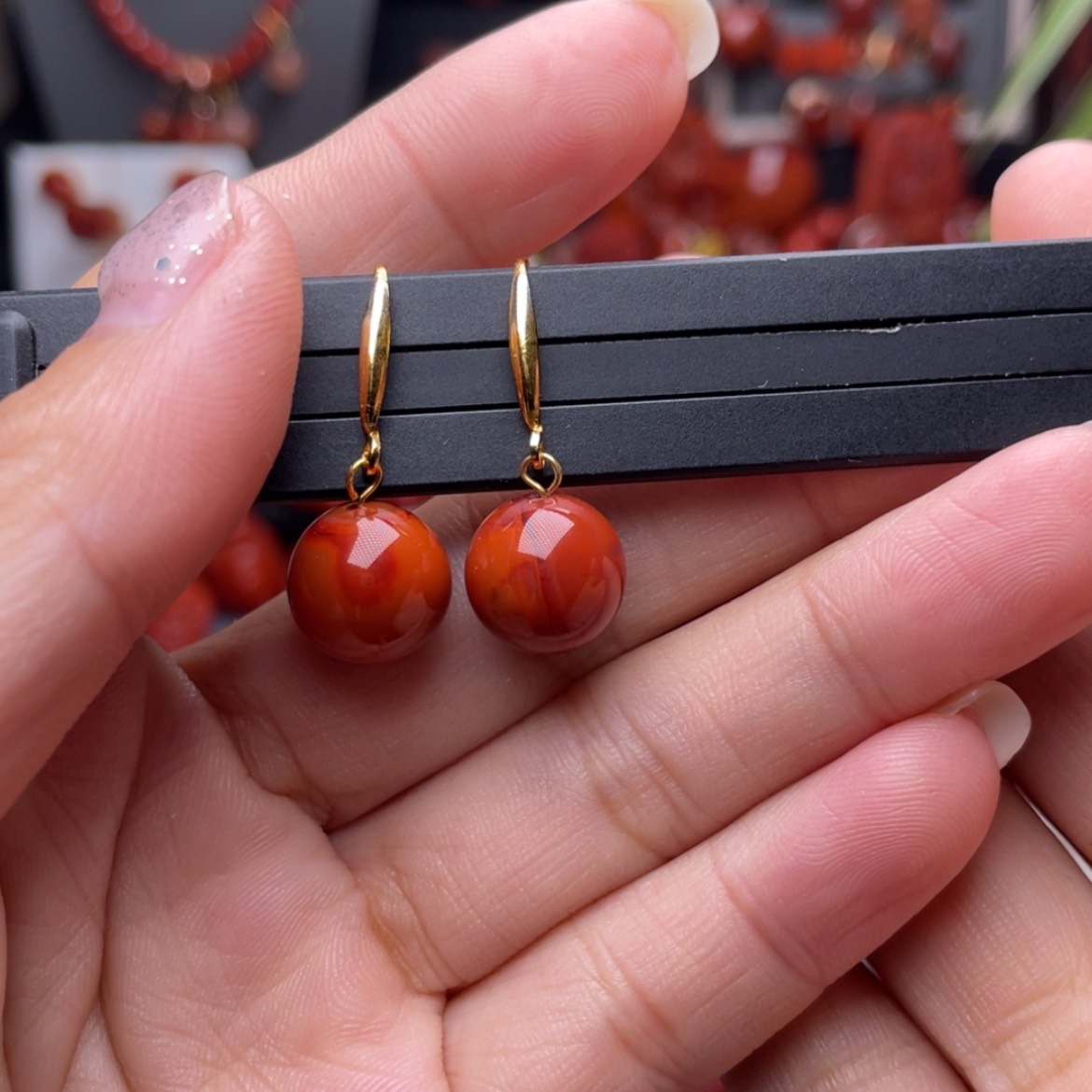 【闪购商品】南红玛瑙圆珠耳钩银S925镶嵌