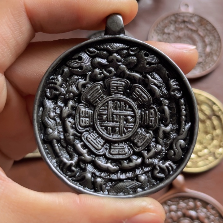 颈饰琉璃M****i喜欢的朋友