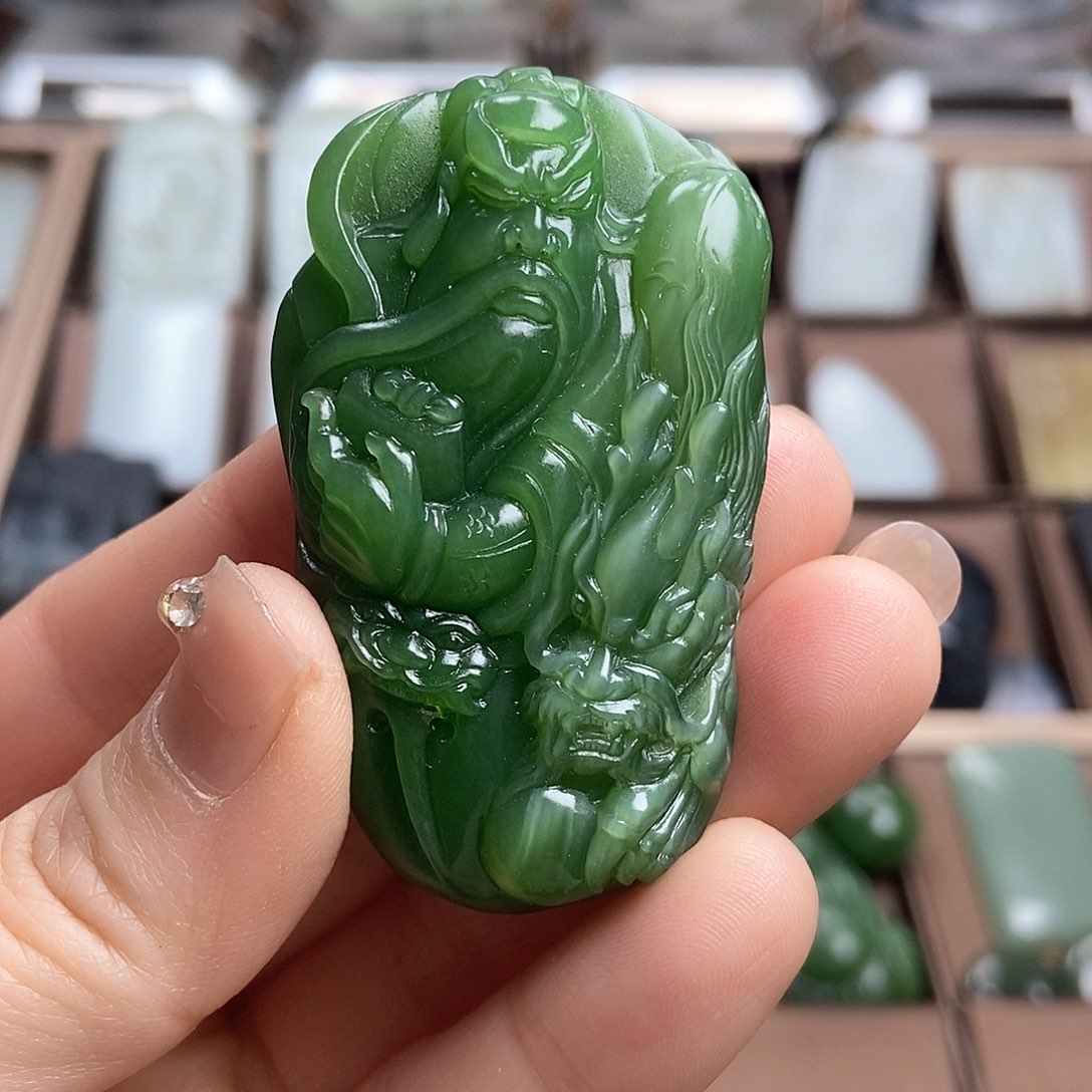 和田玉（糖玉）颈饰未镶嵌