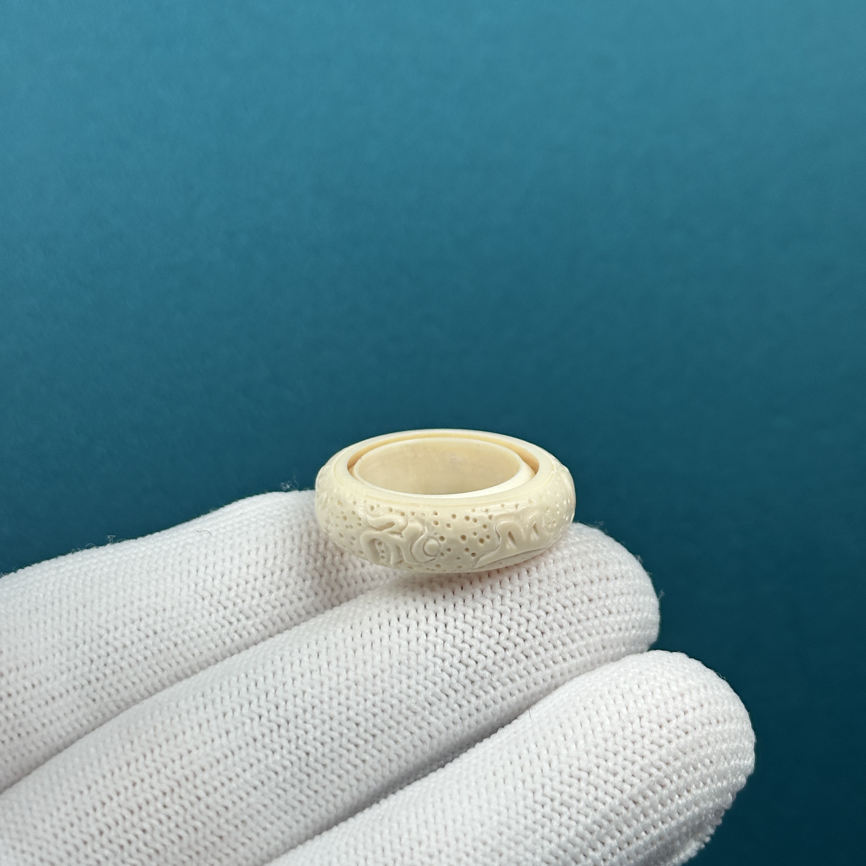 J27-47天然猛犸牙 鬼工跑环 14.9*24.4*6.5mm一物一图假一罚十