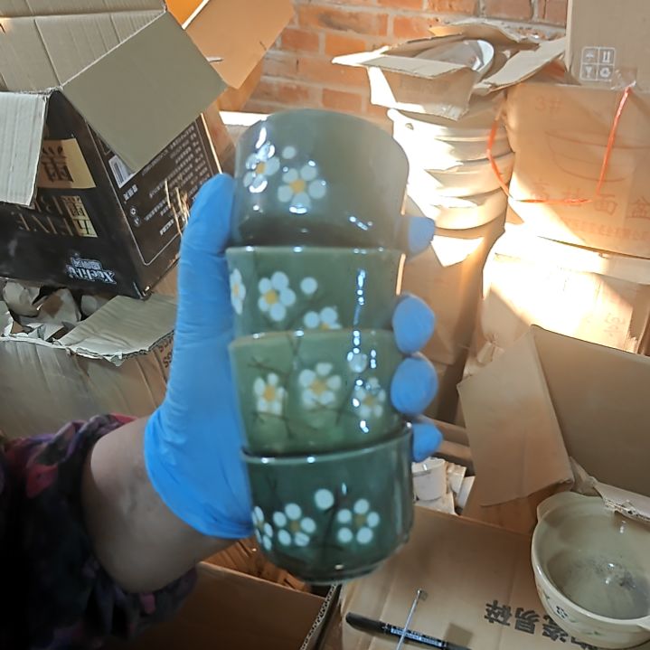 摆件陶瓷盘子碗啥都有