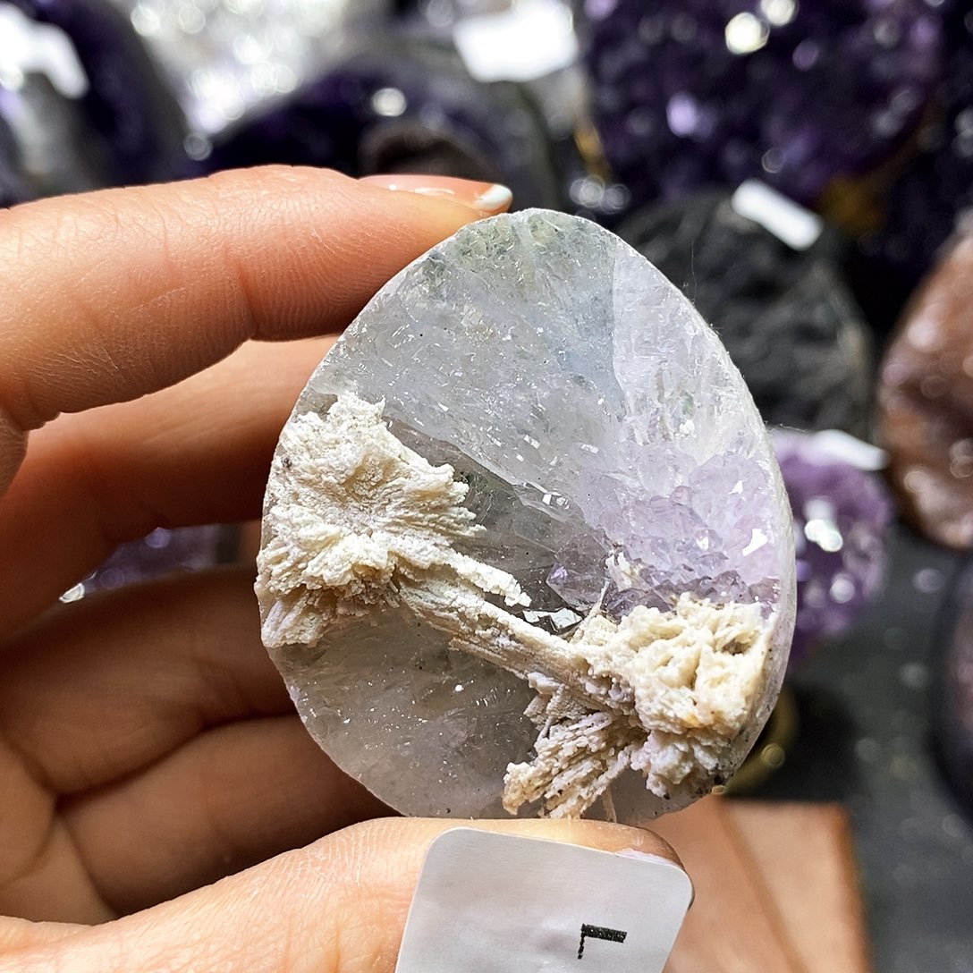 水晶大型摆件（非配饰）未镶嵌