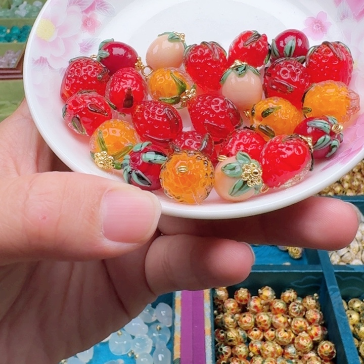 非遗传承手工圆珠扣