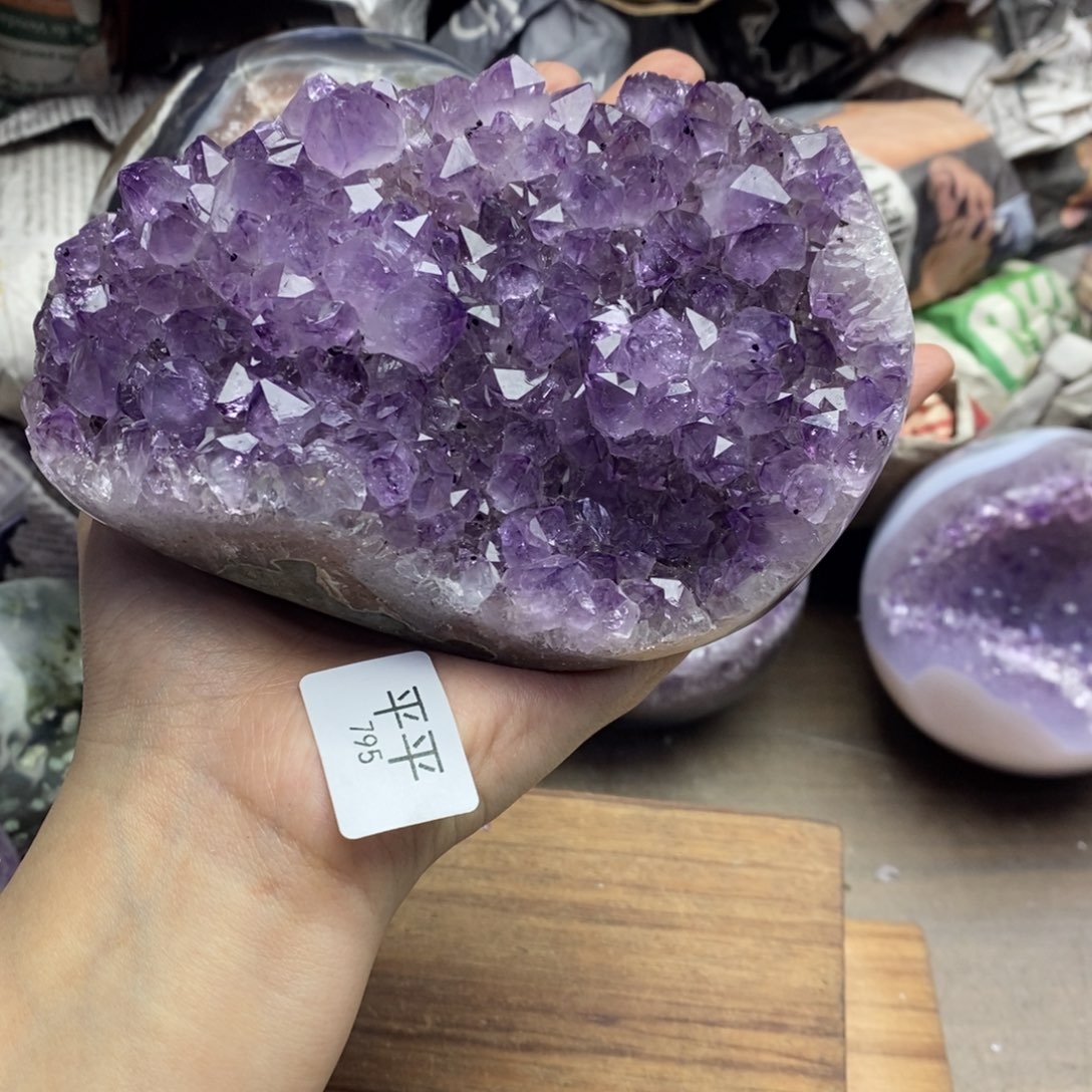 水晶未镶嵌珠宝半成品