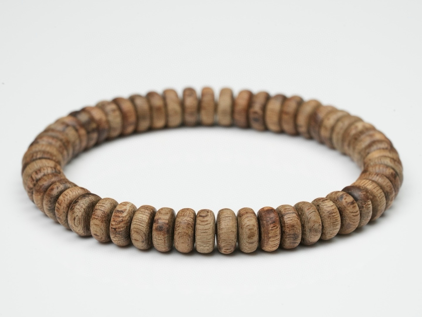 400号，文7毫米算盘单丸，重4.4克