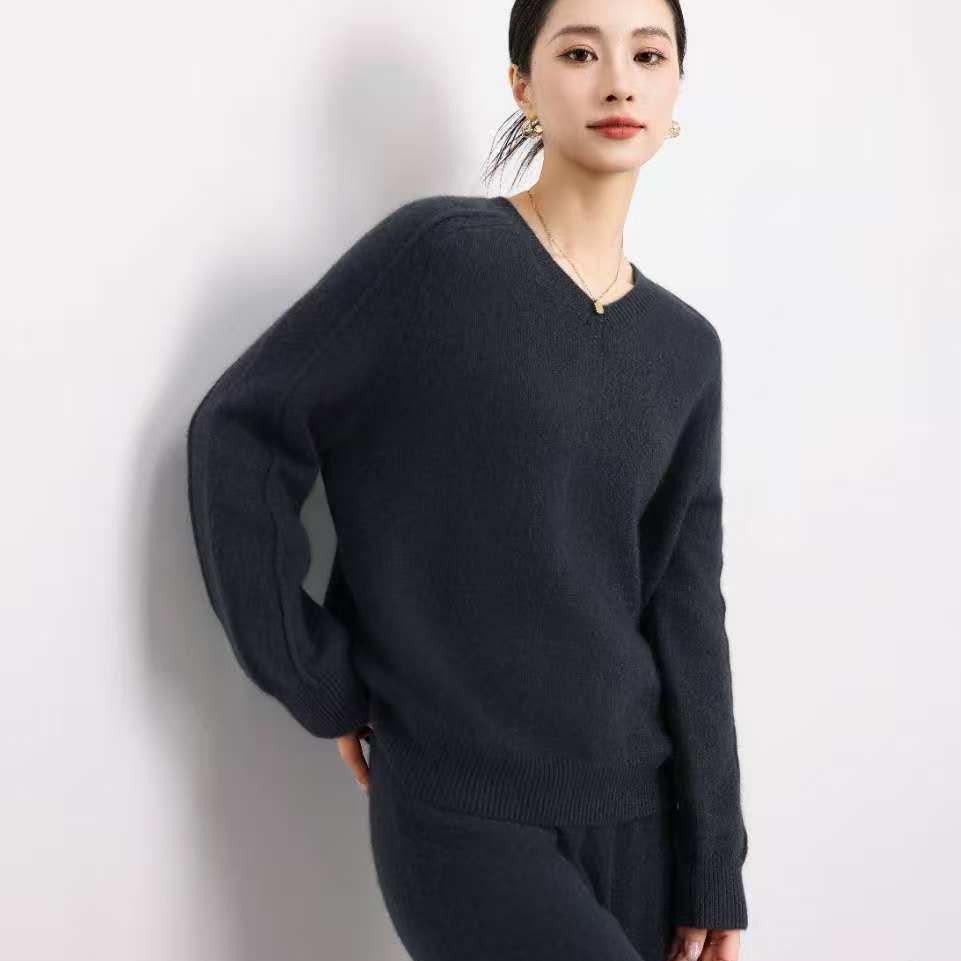 V领羊绒衫衫秋冬新款休闲风百搭