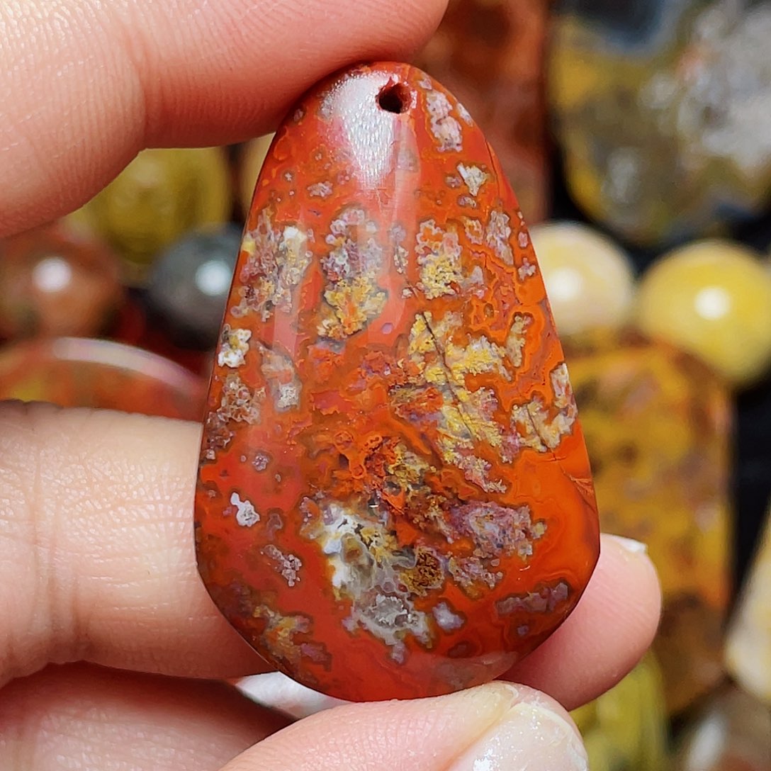 玛瑙/玉髓颈饰未镶嵌