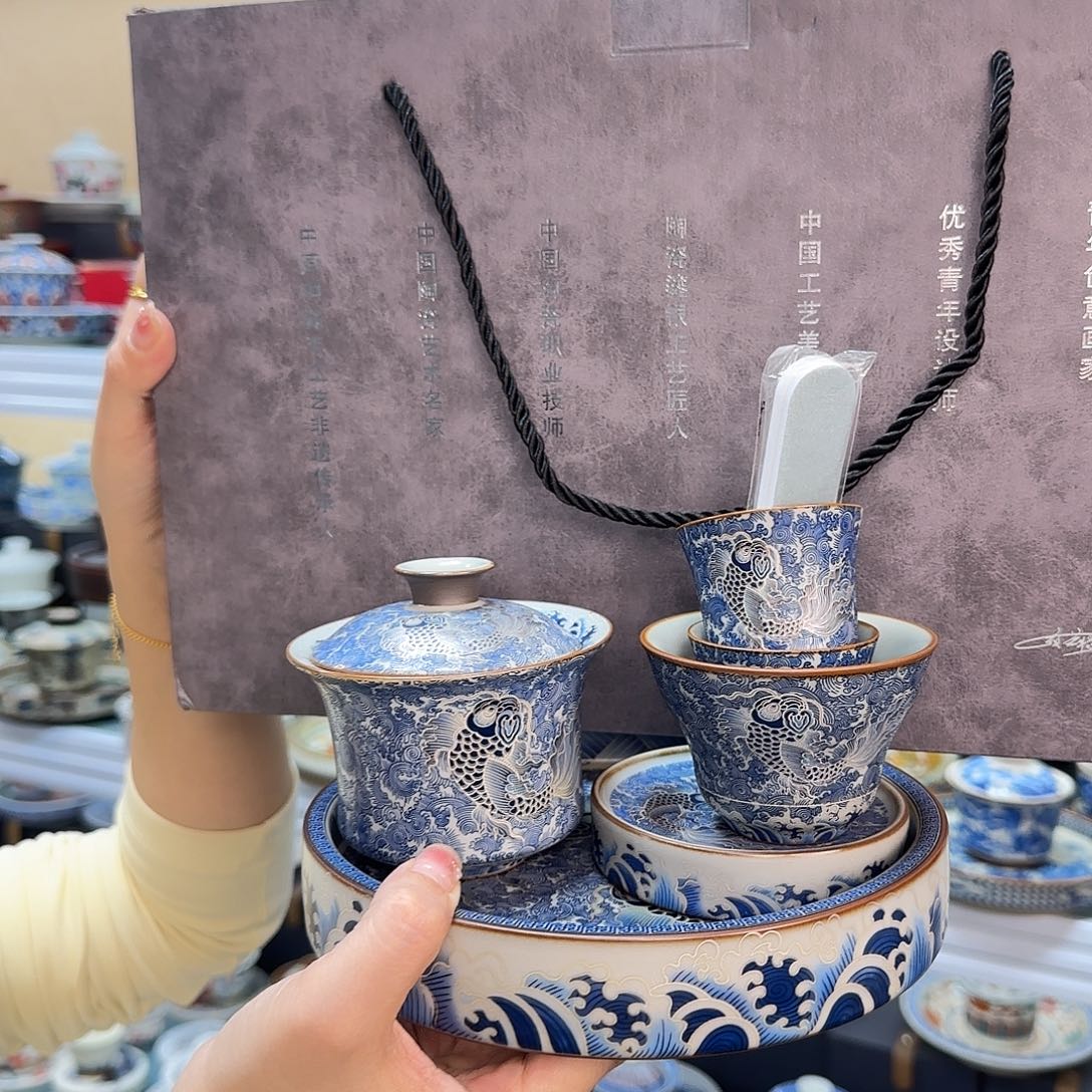 我们都是在等着看的我们喜欢看节目去