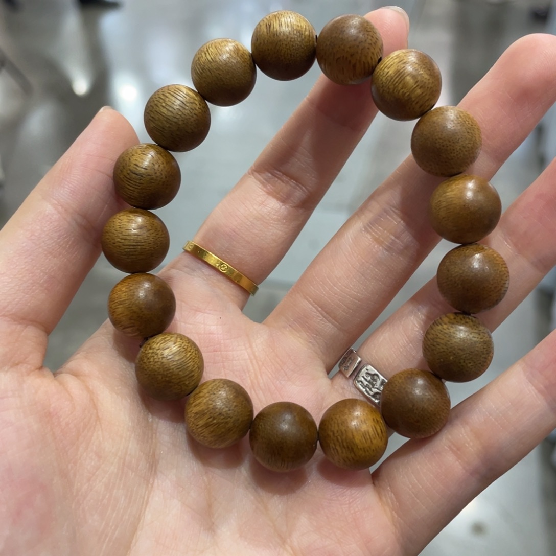 沉香沉香碎屑海南黄油格12