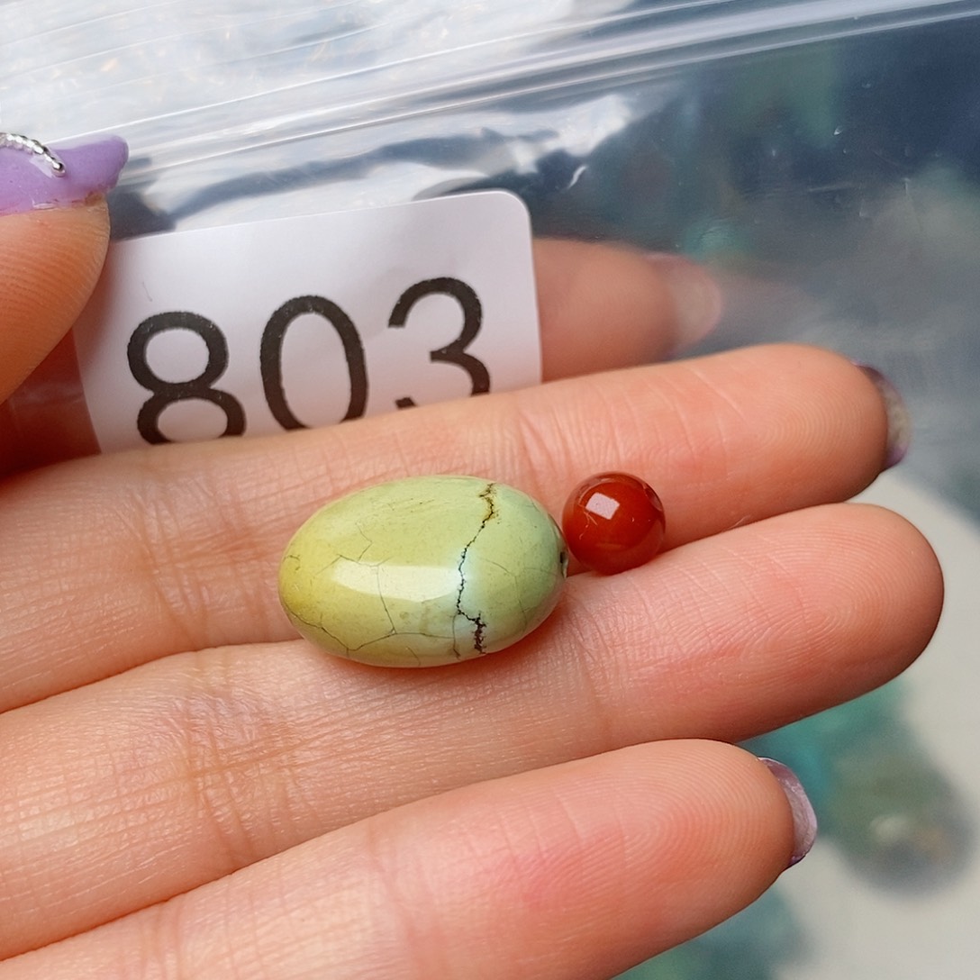 南红玛瑙未镶嵌珠宝奇石