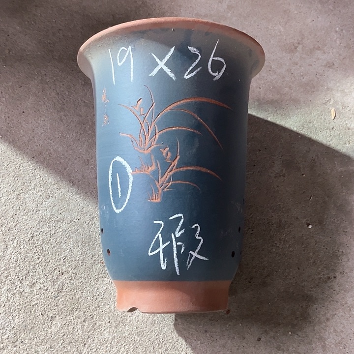 紫砂花盆斯**君宜兴紫砂花盆