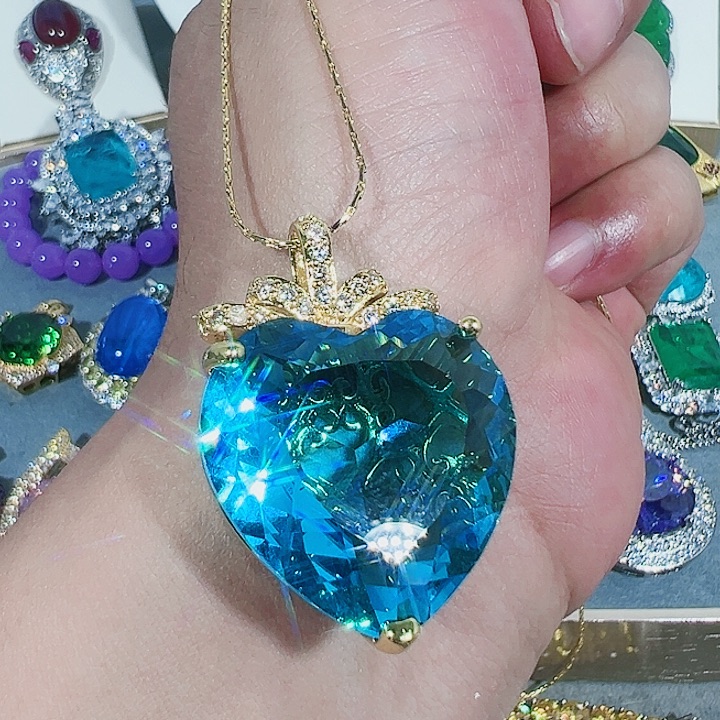 红宝石戒指未镶嵌