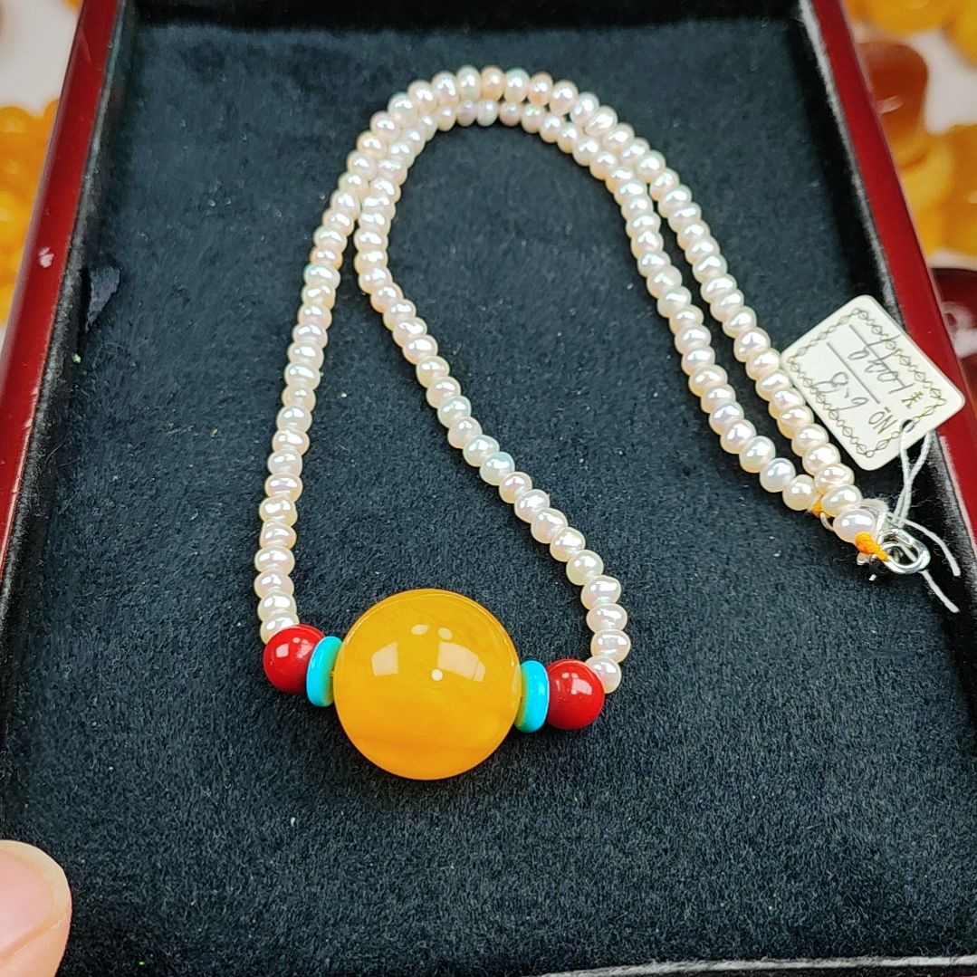 蜜蜡吊坠(赠链)未镶嵌