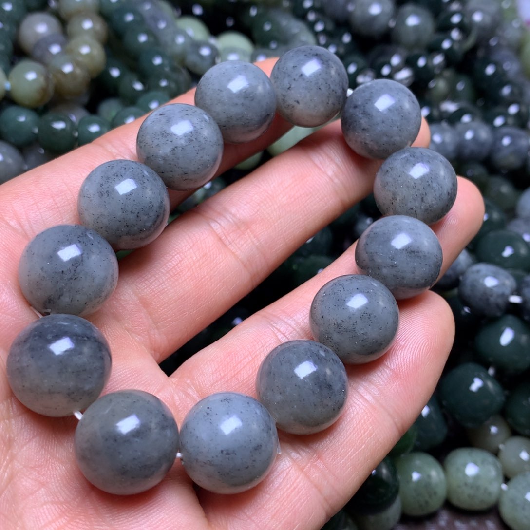 未镶嵌手串和田玉