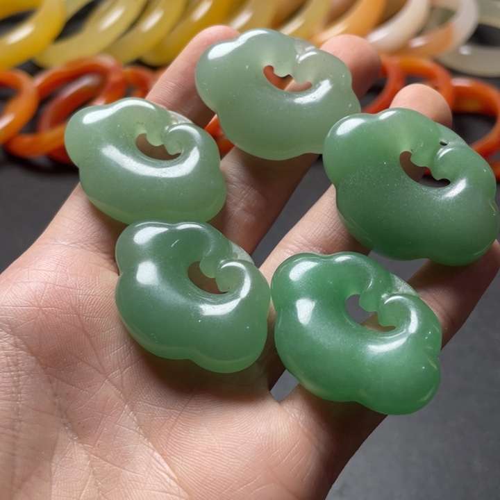 未镶嵌手链石英质玉