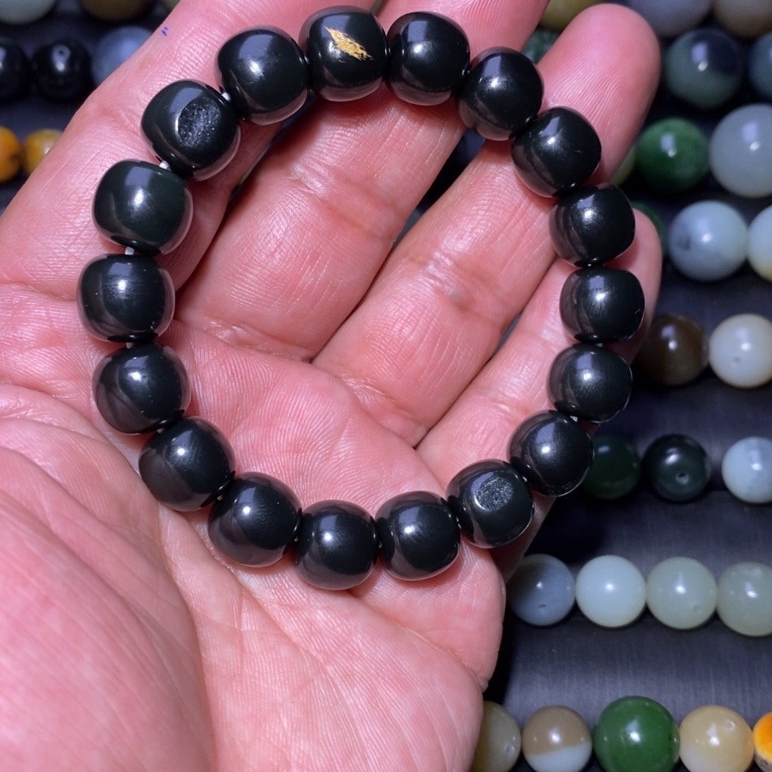 和田玉（糖玉）未镶嵌珠宝半成品