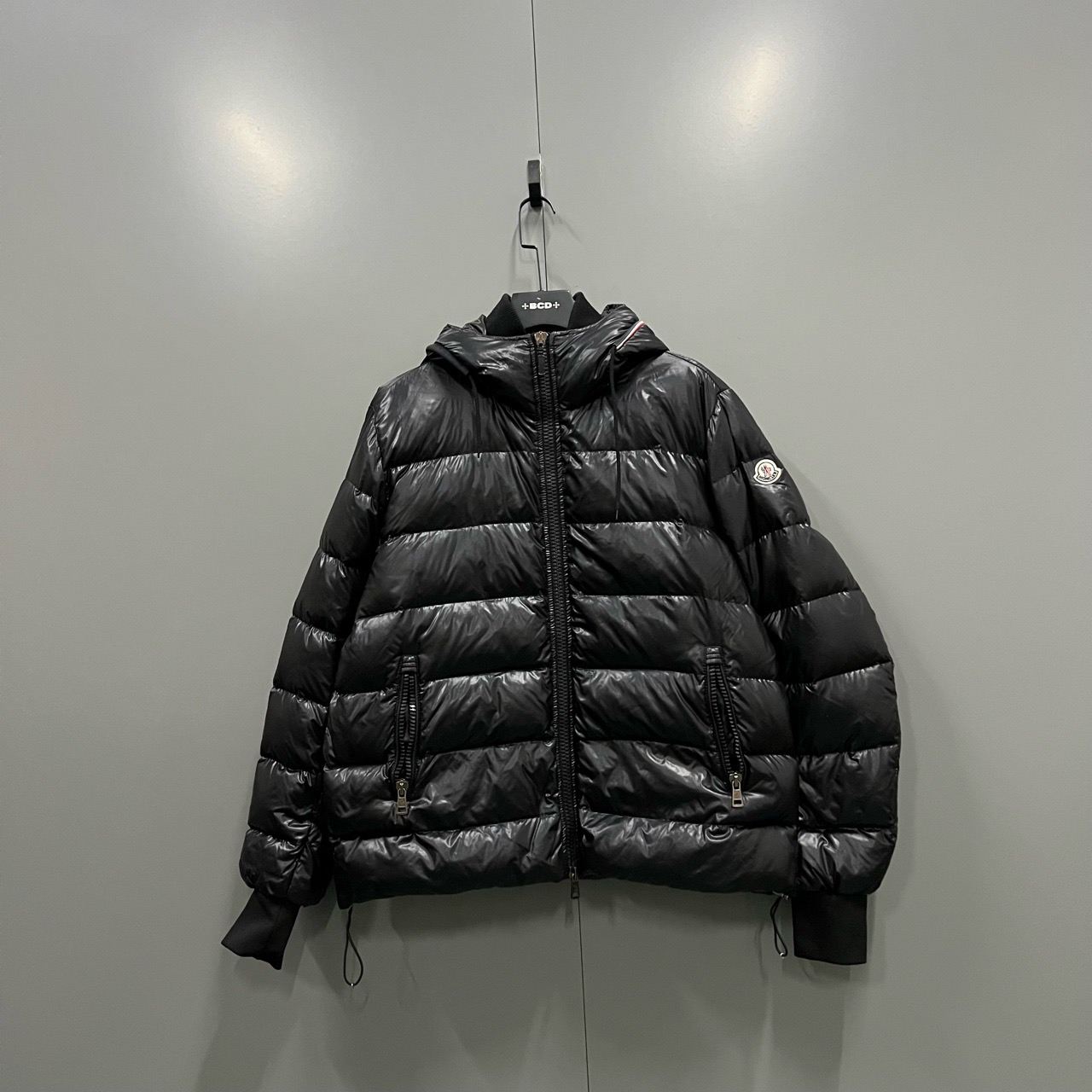 （jp）116 Moncler 蒙口 黑色连帽羽绒服 6码/95新/15800/