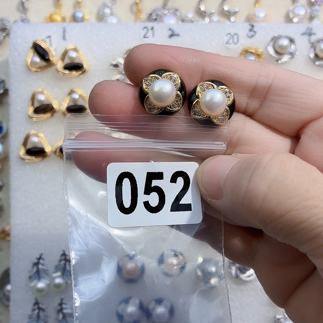 嘘***～淡水珍珠耳饰合金