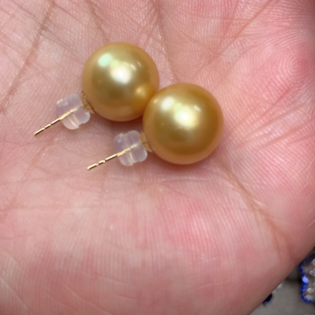 海水珍珠耳饰18K金镶嵌
