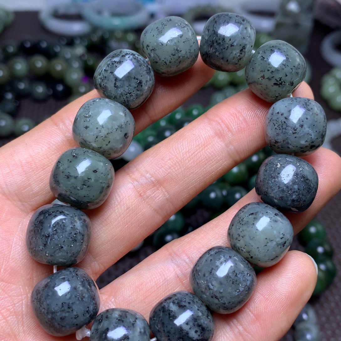 未镶嵌手串和田玉16