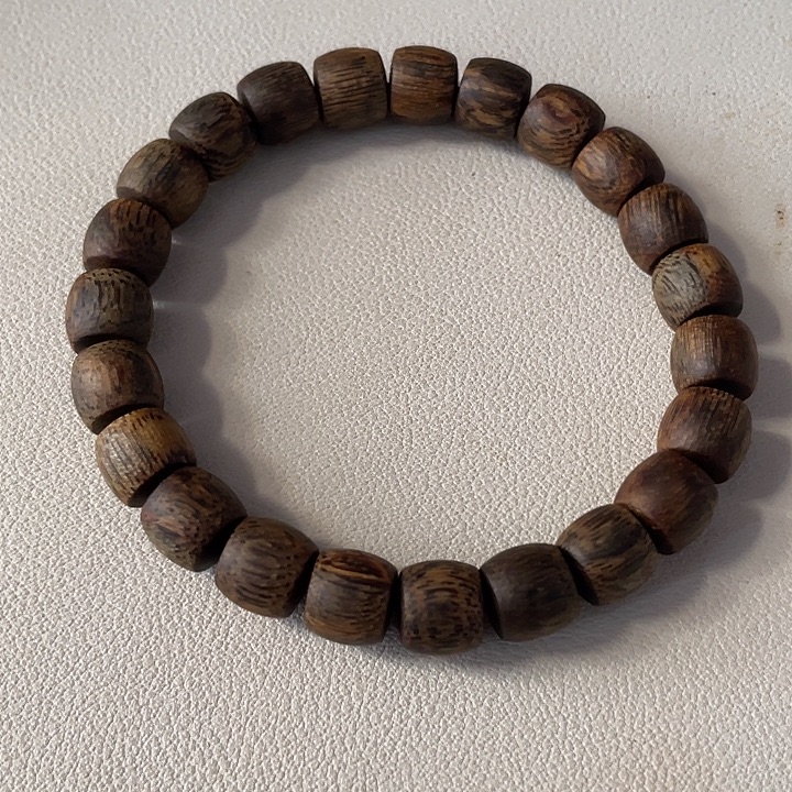 沉香碎屑沉香09鼓珠一物一拍