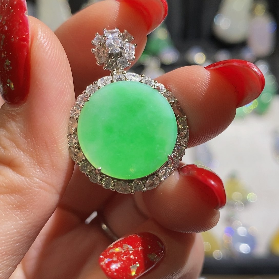 翡翠颈饰银S925镶嵌@****天然翡翠