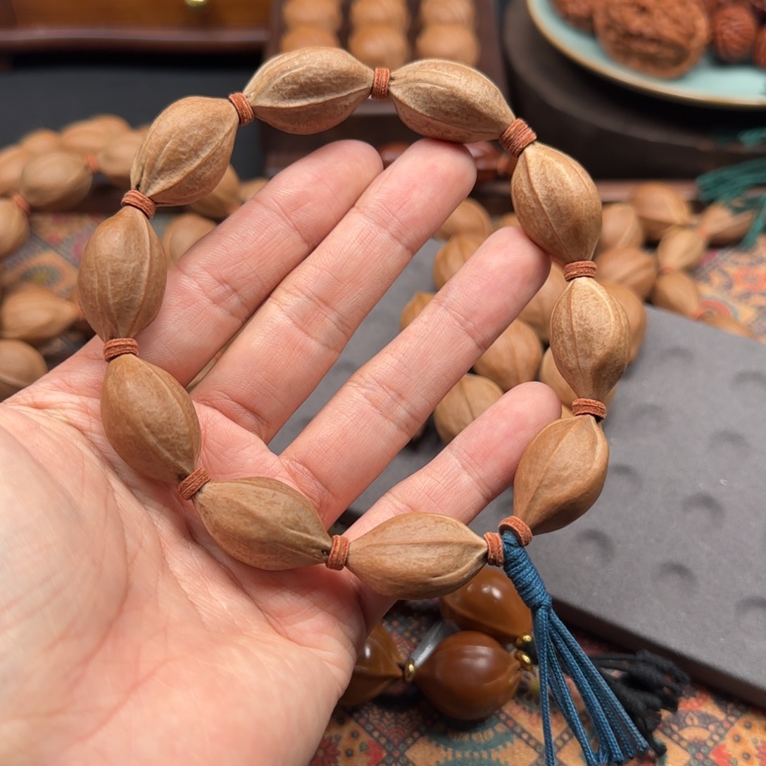 橄榄核手串1.8精品新手必入