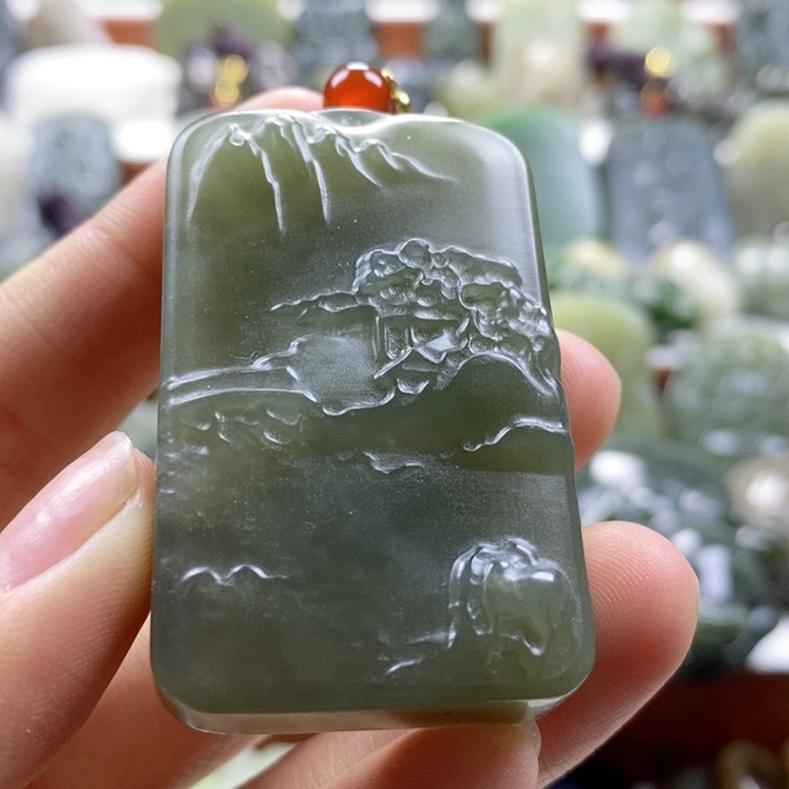 和田玉颈饰未镶嵌