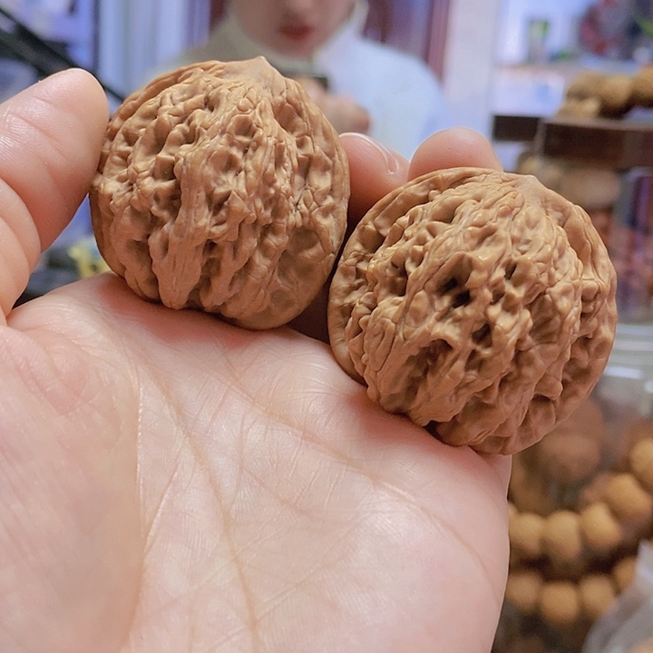 【闪购商品】文玩核桃把件41.5虎头