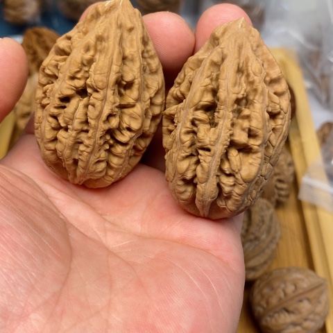桃核把件400东北野生秋子核桃