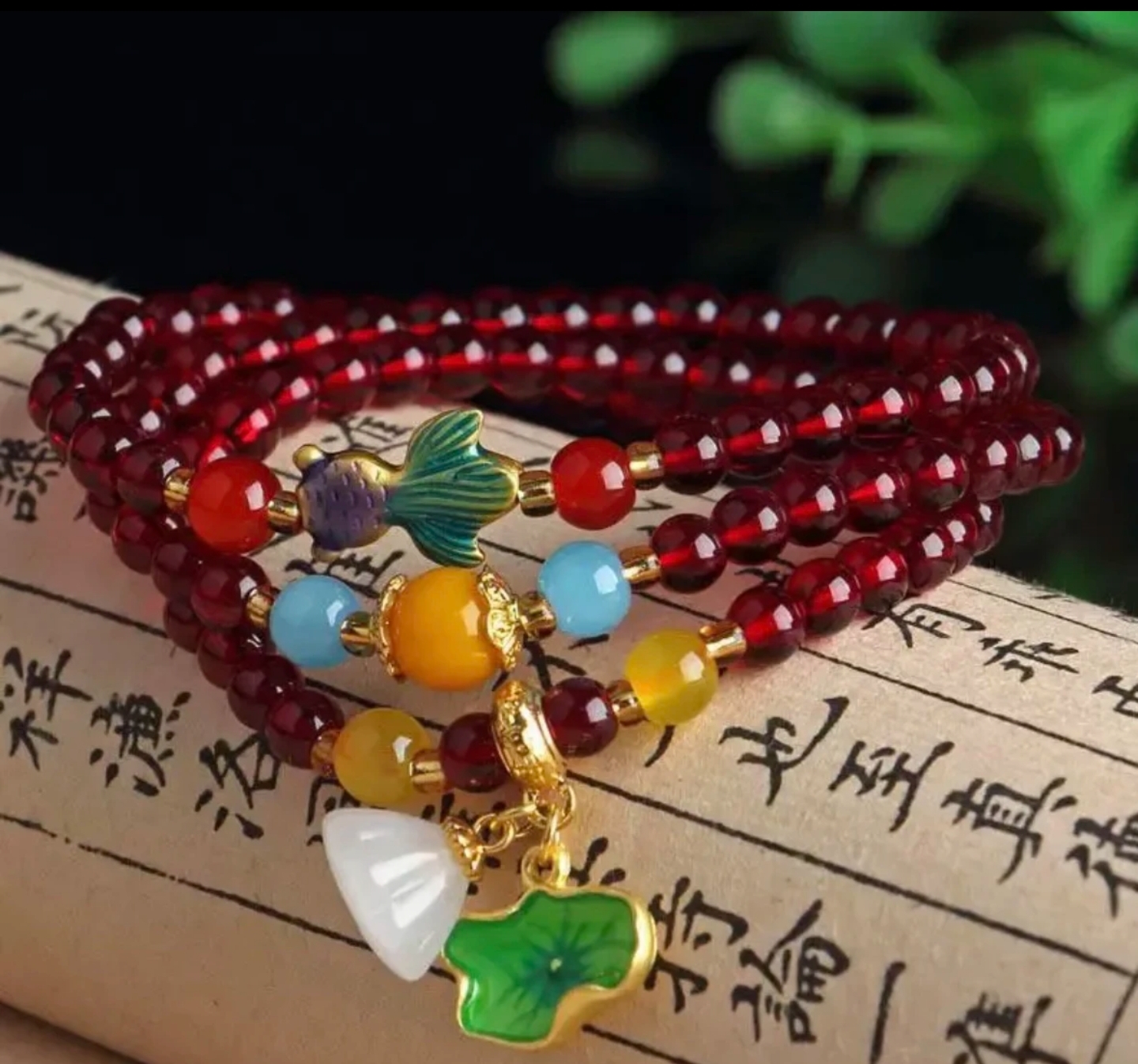 W025血珀精品项链