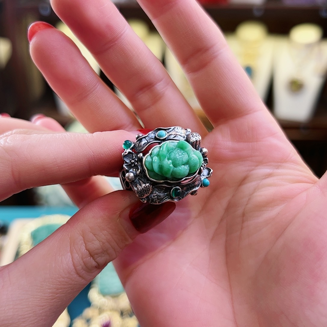 翡翠戒指银S925镶嵌戒指