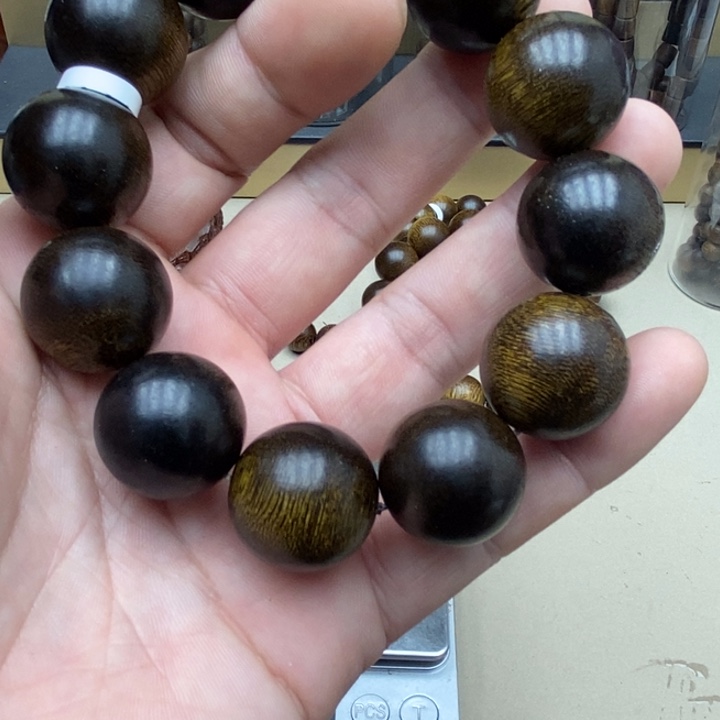 沉香沉香碎屑海南野生猫眼莺哥绿2.0