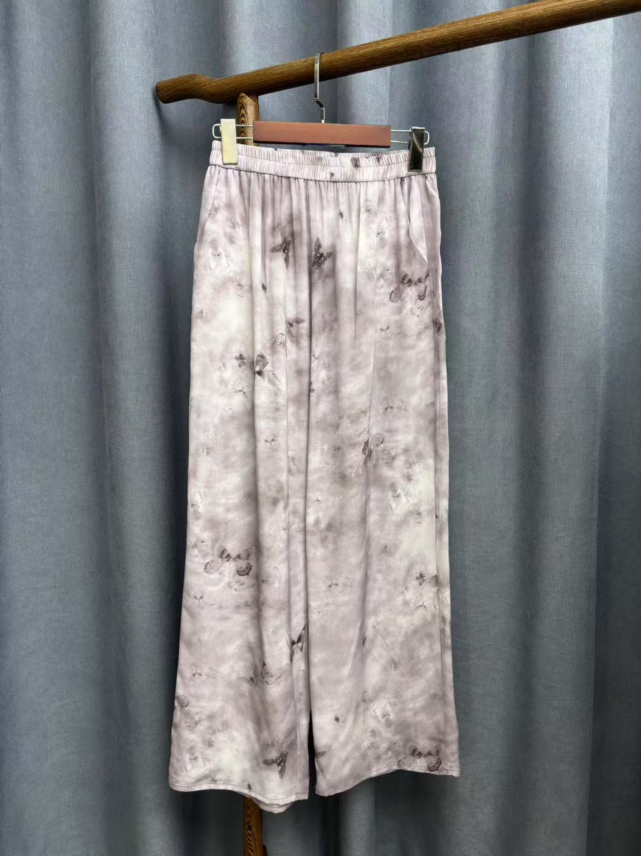 2025夏季新款简约百搭桑蚕丝双绉直筒裤女A149