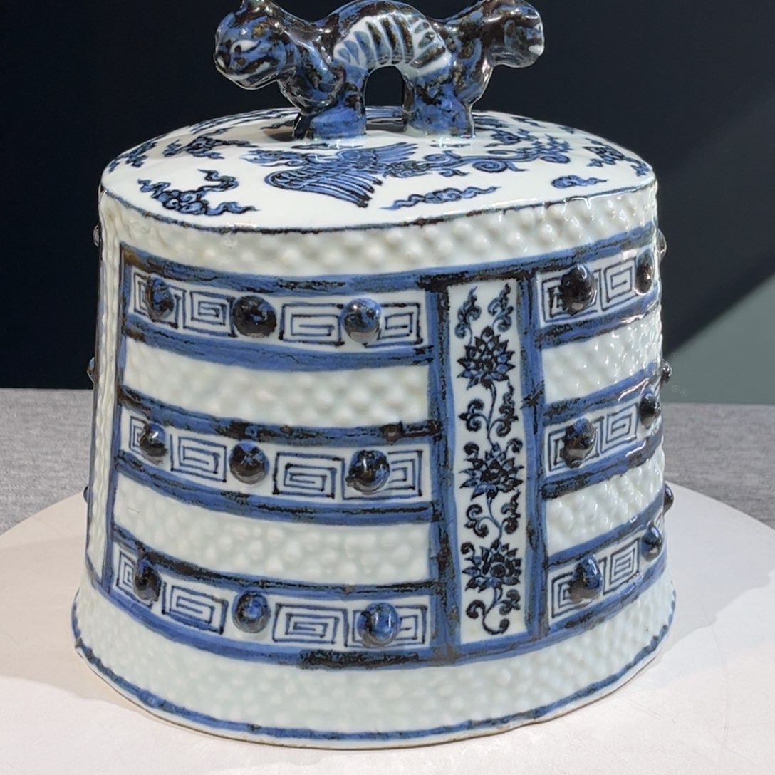 杯=景德镇窑青花编钟